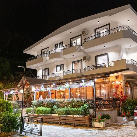 Sunkised Hotel Саранда Экстерьер фото