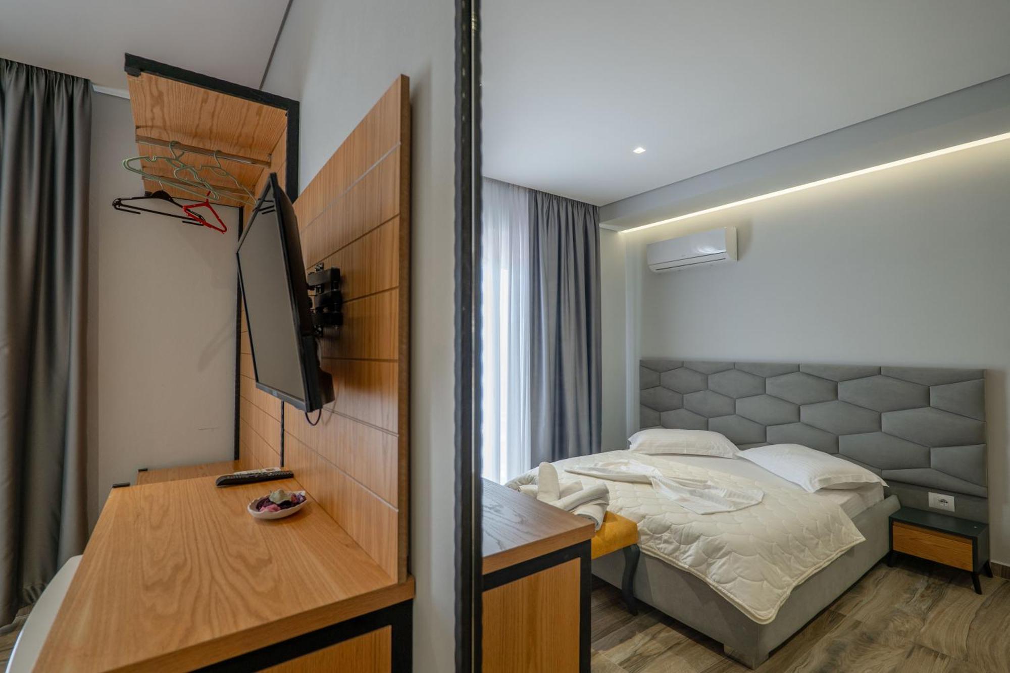 Sunkised Hotel Саранда Экстерьер фото