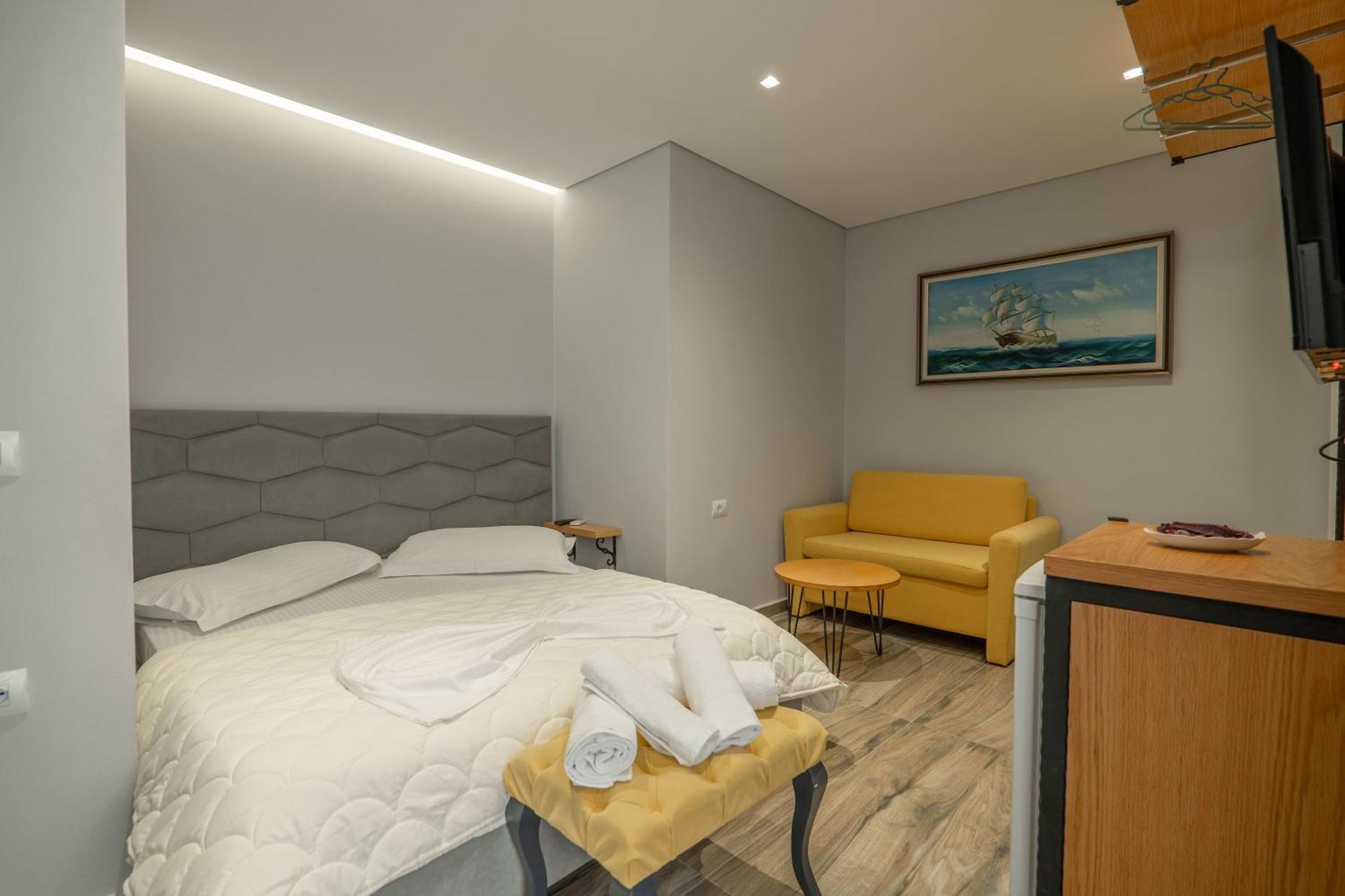 Sunkised Hotel Саранда Экстерьер фото
