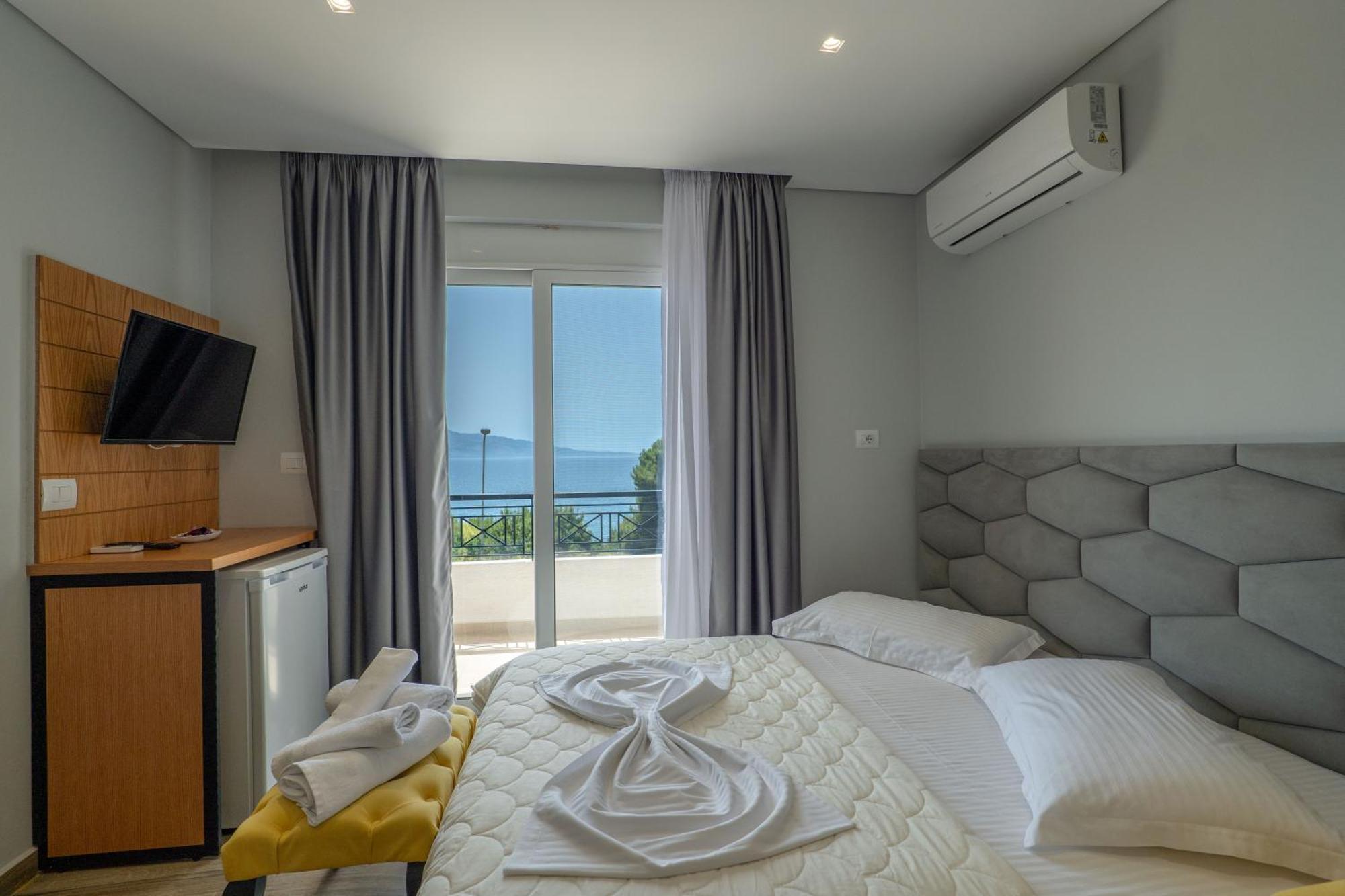 Sunkised Hotel Саранда Экстерьер фото