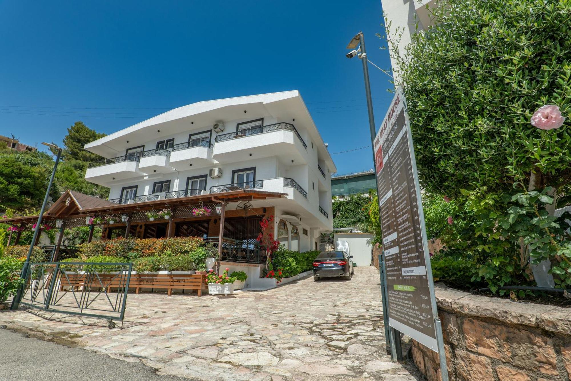 Sunkised Hotel Саранда Экстерьер фото