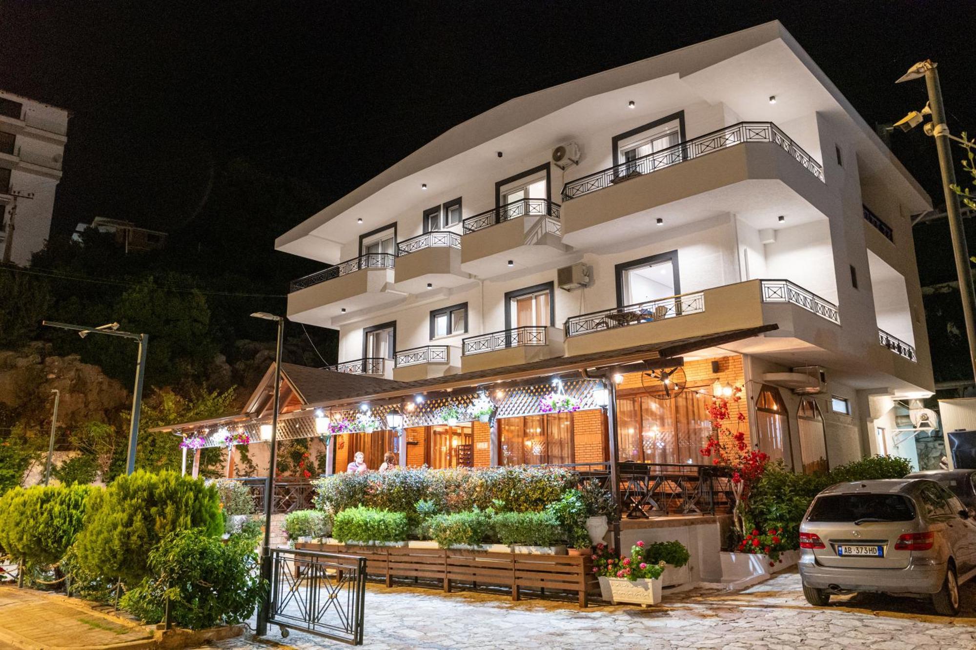 Sunkised Hotel Саранда Экстерьер фото