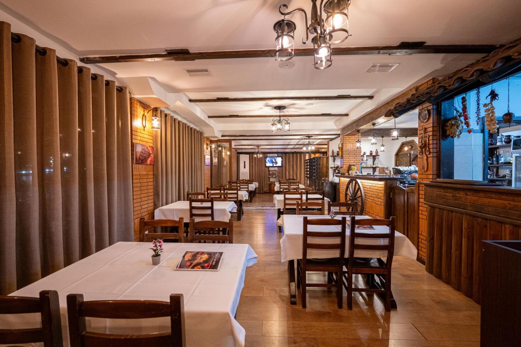 Sunkised Hotel Саранда Экстерьер фото