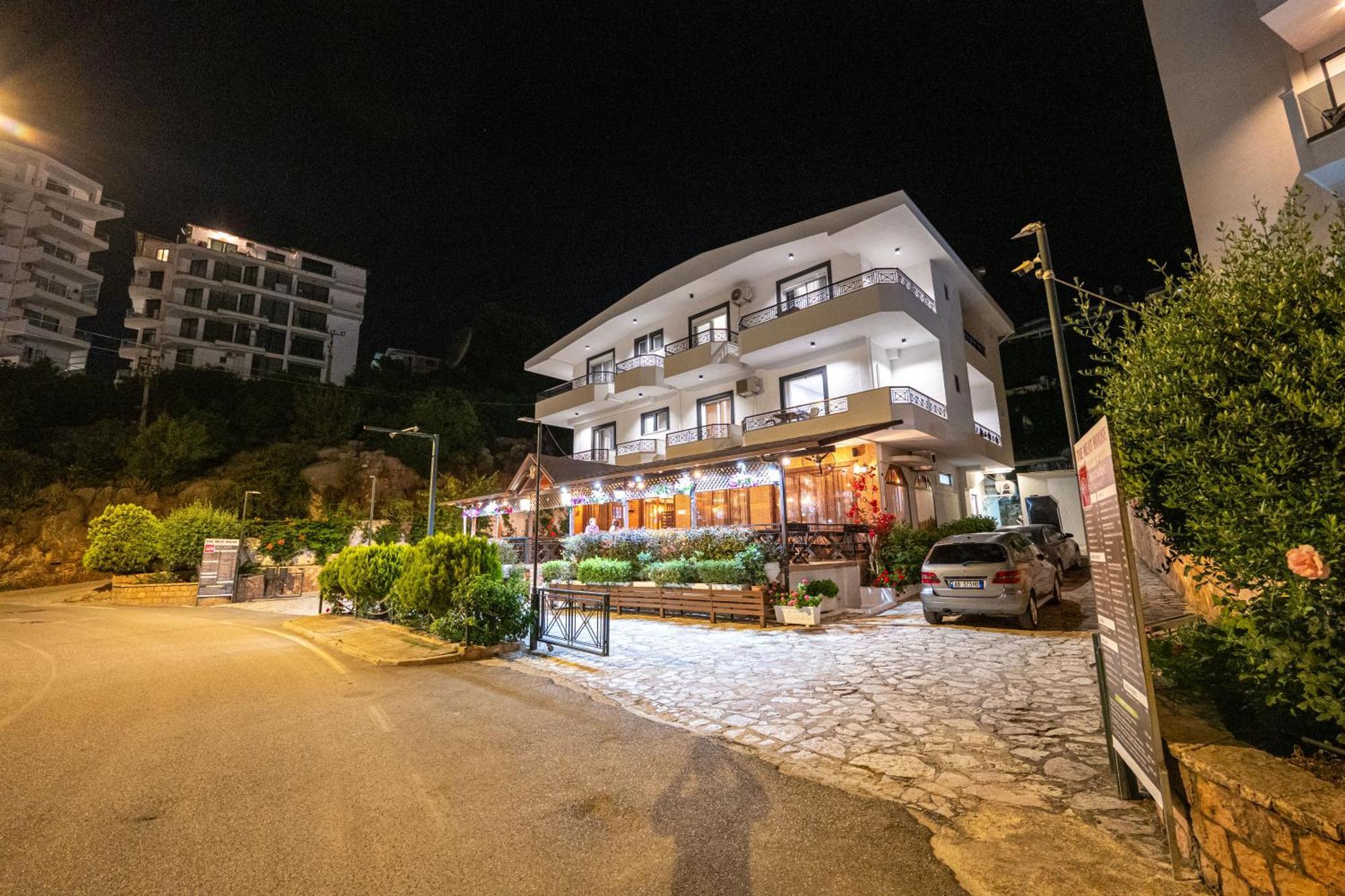 Sunkised Hotel Саранда Экстерьер фото