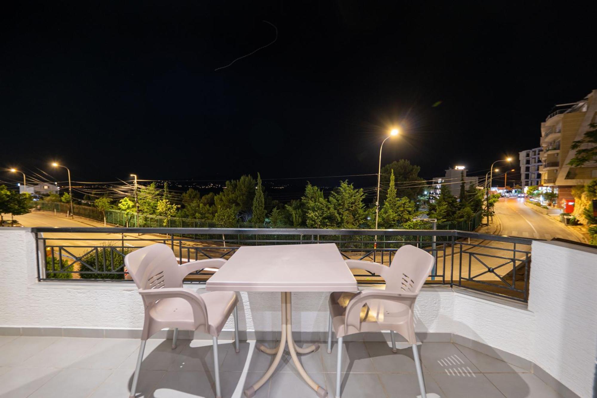 Sunkised Hotel Саранда Экстерьер фото
